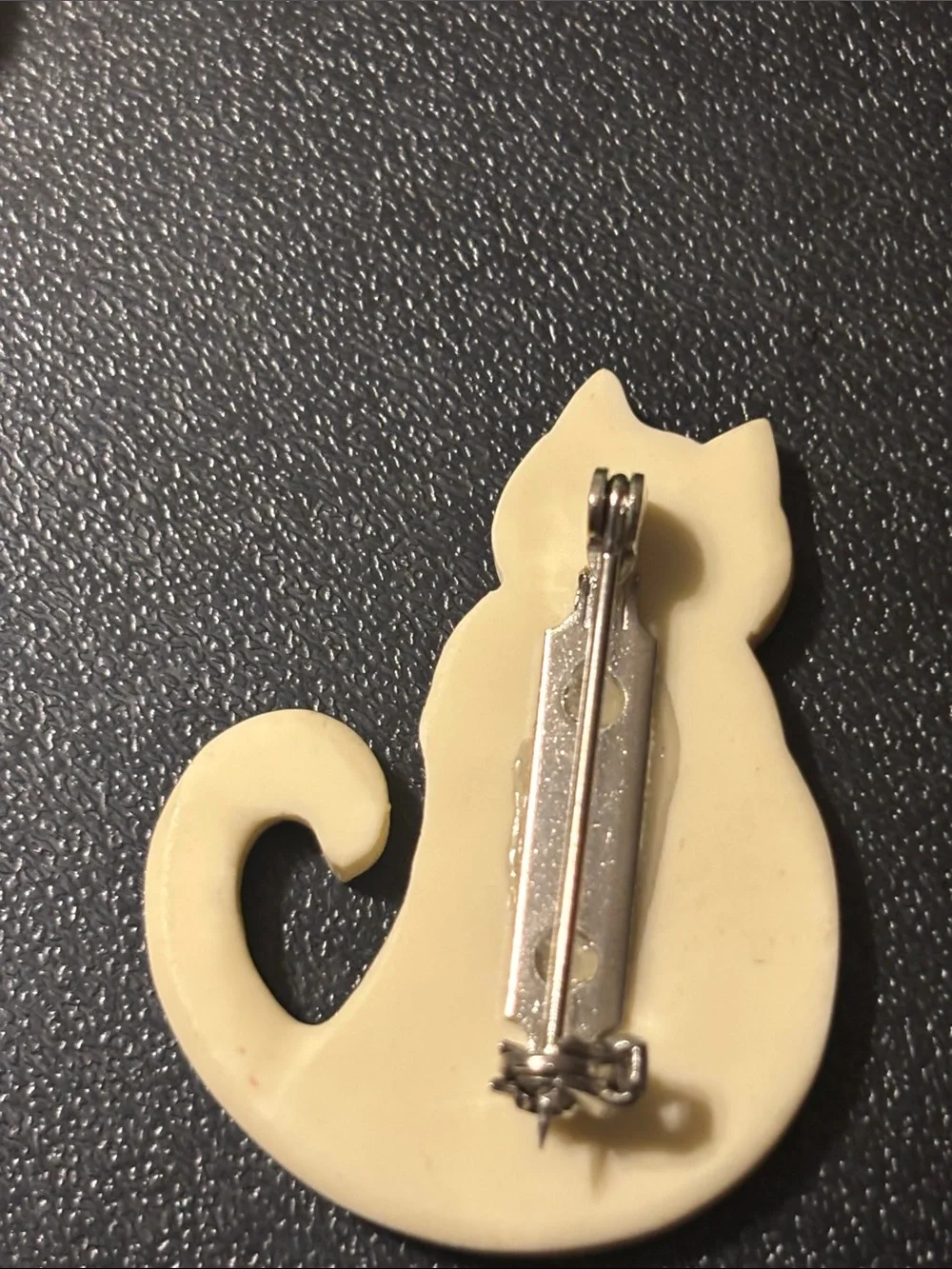 Vintage Cat Brooches , Panther Jaguar, And Tuxedo Cat Jewelry
